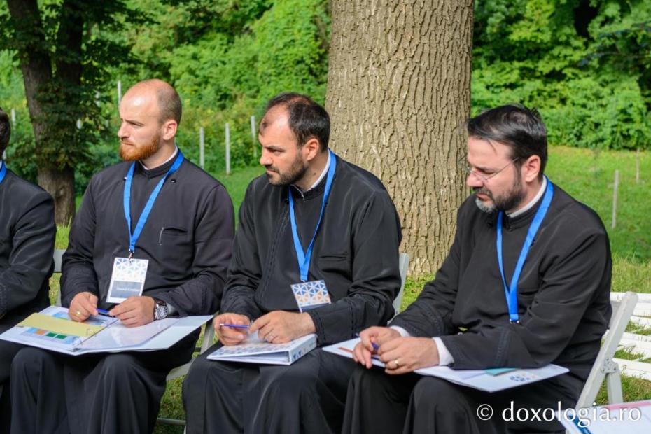 Programul dedicat formării tinerilor preoți a ajuns la cea de-a 12-a ediție / Foto: Mihail Vrăjitoru