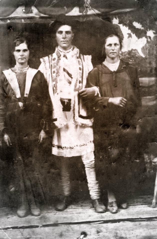 Locuitori ai satului