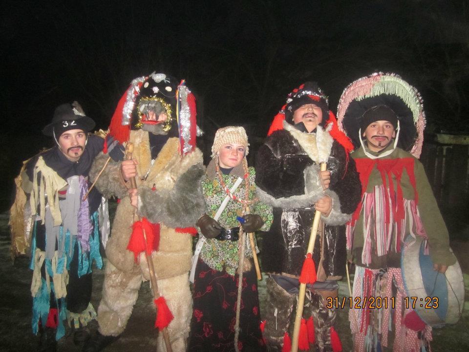 2011 - Obiceiuri de iarnă