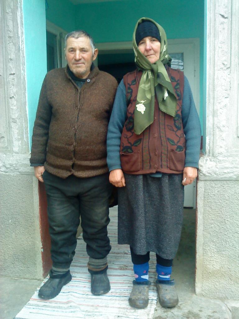 Aprilie 2013 – Fam. Anton Gheorghe (77 ani) şi Maria (64 ani)