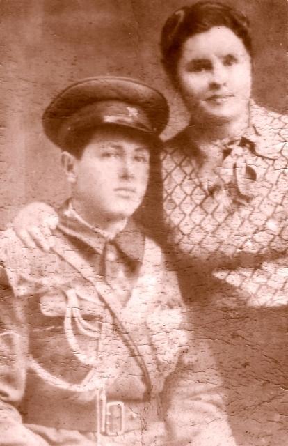 1956 - Maria Chihaia (Roşu), Costică Roşu