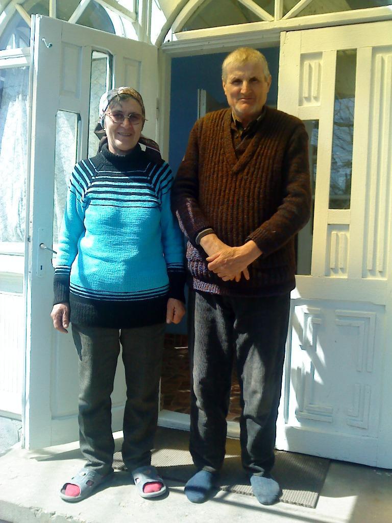 Aprilie 2013 | Adăscăliţei Dumitru (68 ani)şi Adela (62 ani)
