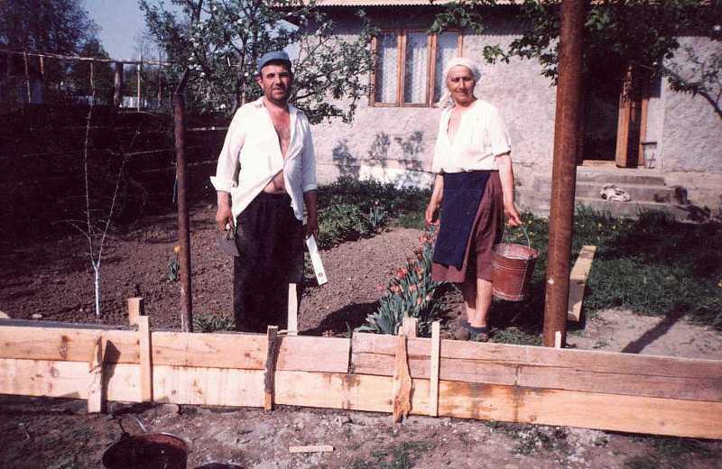 Poieniţa | Lucica Tănase împreună cu ginerele Nicolae Maftei | Arhiva personală Maftei Vasilică