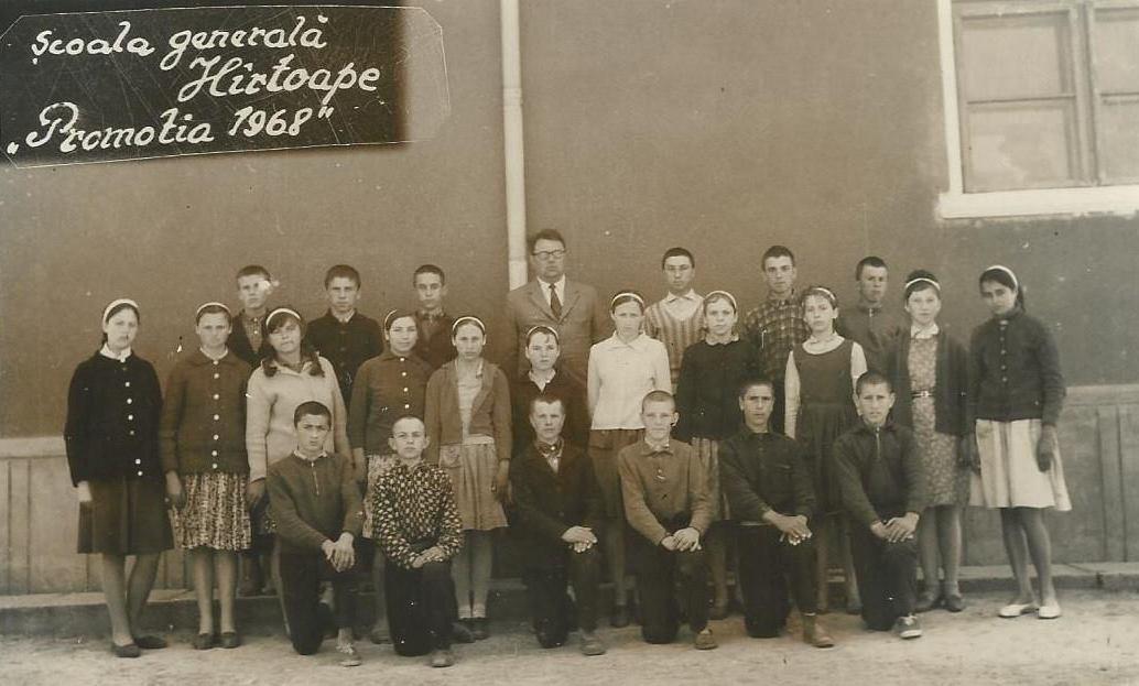 Şcoala Hârtoape – promoţia 1968